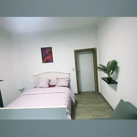 Apartment Fertile 101 *